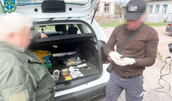 Керівника природного заповідника «Древлянський», що на Житомирщині, викрили на хабарі