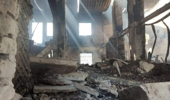 У Сєвєродонецьку під заводом “Азот” ховаються близько 800 людей з дітьми