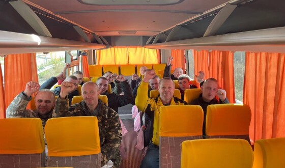 Відбувся обмін полоненими &#8211; 20 наших повернулося додому (фото)