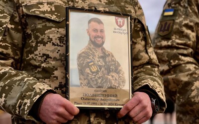 Вчора, 13 грудня, на Рівненщині попрощалися з Героями Олександром Подвишенним, Віталієм Кійченком та Олександром Шнайдером