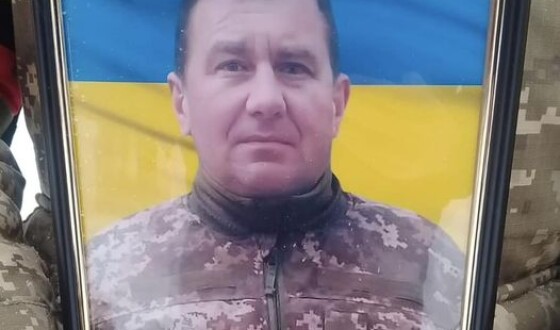 Вчора сумська громада попрощалася з лейтенантом Сергієм Левенком