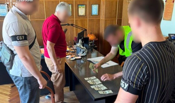 Судитимуть головного лікаря районної лікарні, який за $4000 обіцяв військовому фіктивні медичні документи
