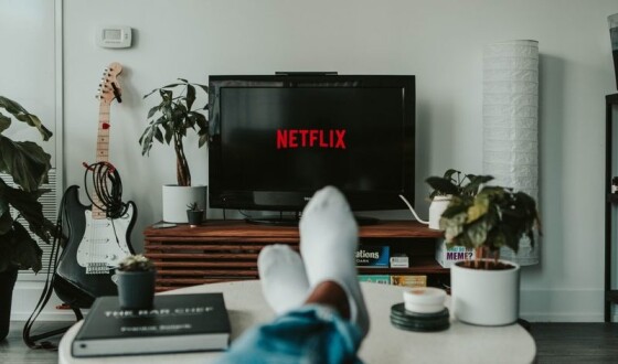 Netflix призупинив роботу в Росії