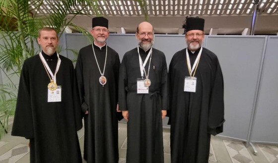 На Папському Синоді у Ватикані відбулася зустріч делегацій УГКЦ та Константинопольського патріархату