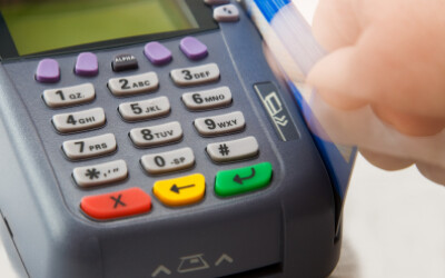 З 2026 року пост-термінали стають обов’язковими для всіх фермерів: що потрібно знати