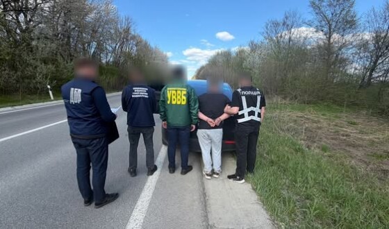 Прикордонник допоміг викрити організатора схеми втечі військових