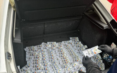 16 тисяч доларів за відстрочку — на Львівщині ДБР викрило військового, який оформлював фіктивні документи