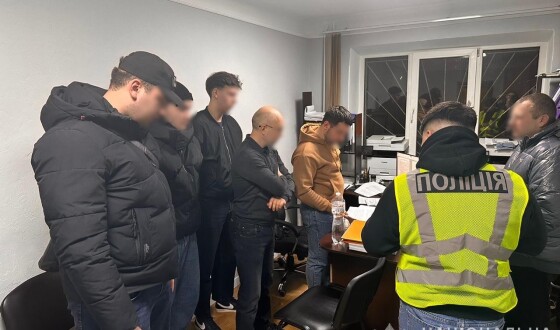 Хотіли заробити і заволоділи майже 1,5 мільярдами гривень Міноборони на закупівлі боєприпасів для ЗСУ