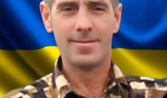 Вчора, 5 серпня, на Рівненщині попрощалися  з Героями Олександром Ковальчуком, Володимиром Кулинюком та Артуром Цибульським