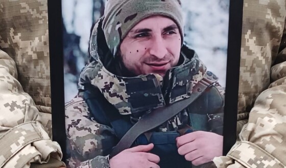 Сьогодні сумська громада попрощалася з двома захисниками України