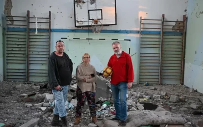 Чехи відвезли в Україну скептиків, які не вірили у війну, і зняли фільм