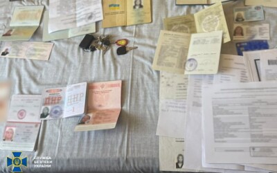 СБУ затримала ветеранку армії рф, яка воювала проти України, але повернулася у нашу державу, щоб зробити закордонний паспорт для виїзду до ЄС