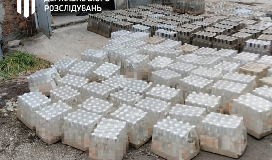 На Рівненщині судитимуть учасників групи, що виготовляла контрафактну горілку у промислових масштабах
