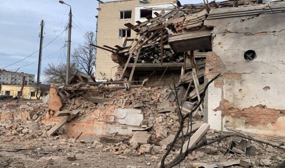 росія вдарила по Харківщині «шахедами» та ракетою: фото наслідків