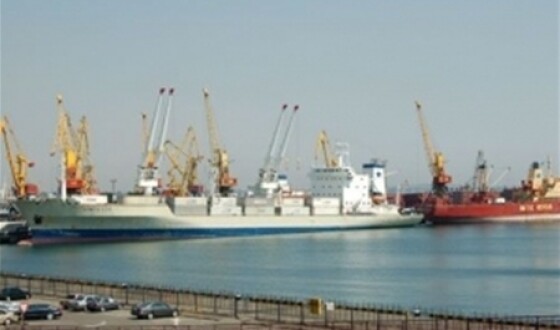 МЗС займається питанням українських моряків на судні «Немо»