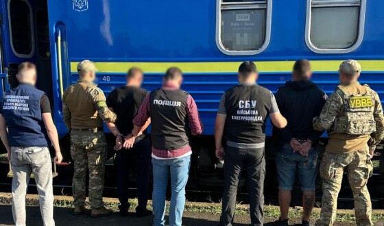 Провідник міжнародного потяга намагався вивезти чоловіка до Польщі