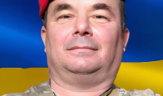 Вчора, 12 жовтня, жителі Рівненщини провели останньою земною дорогою Героїв Богдана Німтура та Богдана Серка