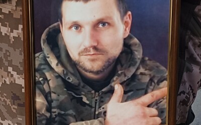 Сьогодні Сумська громада попрощалася з двома захисниками України