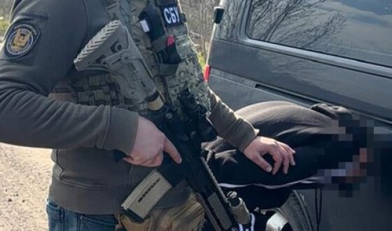 СБУ затримала коригувальника гру рф, який наводив півторатонні авіабомби на оборонців Краматорська