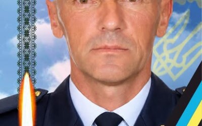 Прикордонники Чопського загону провели в останню дорогу полеглого Героя Володимира Сенича