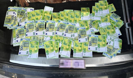 На Львівщині підполковник брав 15 тис. євро за незаконне переправлення військовозобов’язаних через кордон