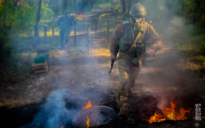 Вогонь, дим та перешкоди: нацгвардійці проходять психологічну підготовку