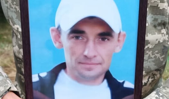 Сьогодні Сумська громада попрощалась з Героєм Андрієм Ляховим