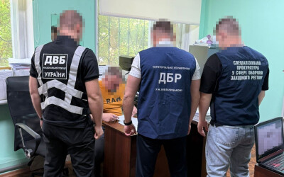 На Хмельниччині ДБР викрило злочинну схему збагачення на постачанні хліба до військової частини