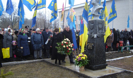 Свято справедливості в Турівці. Повернення Миколи Міхновського