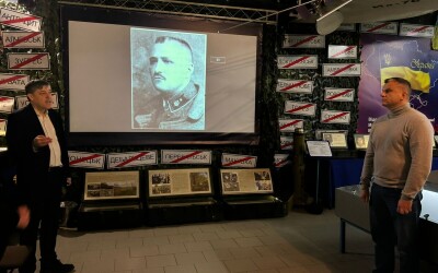 У Полтавському музеї авіації вшанували головного отамана військ УНР та льотчиків-петлюрівців Вхідні