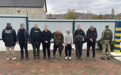 На Закарпатті прикордонники затримали дві групи порушників з «провідником»