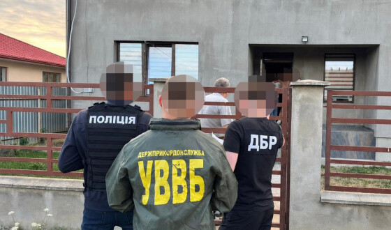 Правоохоронець на Закарпатті організовував незаконне переправлення чоловіків призовного віку за кордон