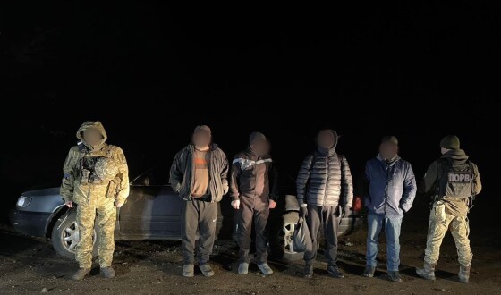 Прикордонники затримали учасників схеми незаконного переправлення осіб через кордон
