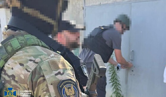 Масштабний схрон зброї у Харкові, який російські спецслужби намагалися приховати для своїх диверсійних груп