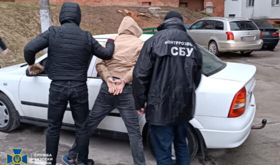 СБУ та Нацполіція затримали колаборанта, який допомагав окупантам ув&#8217;язнювати українців на тимчасово окупованій частині Запоріжжя