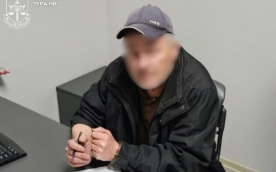 52-річний житель Радомишльської громади намагався вбити неповнолітнього сусіда – прокурори повідомили про підозру