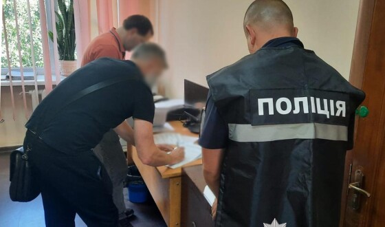 Розтрата 1,3 мільйона гривень на псевдопрацівниках: поліцейські Житомирщини завершили досудове розслідування