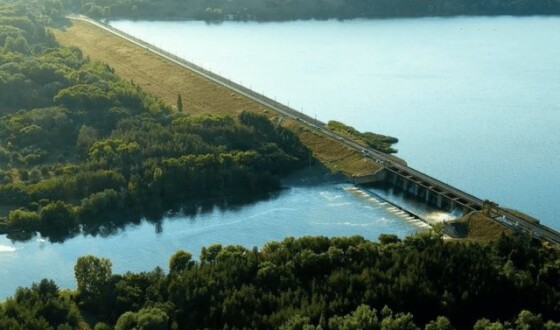 Ворог вдарив по греблі Печенізького водосховища
