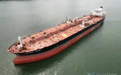 Українські морські дрони потопили в Чорному морі два торгових судна