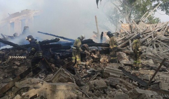 Знищене 13/08/2022 місце розміщення російських окупантів у школі №18 смт. Криничанське (фото)