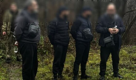 Прикордонники Чопського загону затримали у горах групу правопорушників