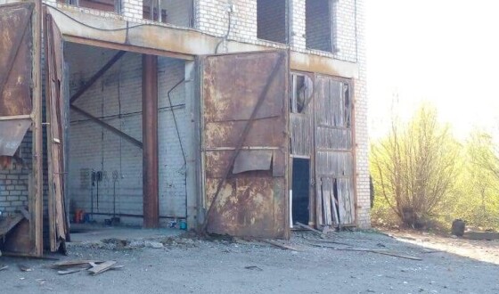 Окупанти вдарили по закинутому заводу на Дніпропетровщині