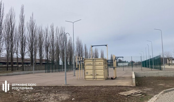 На Одещині військовим облаштували футбольне поле (на папері)