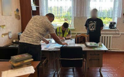 Завершено розслідування незаконної схеми бронювання та заволодіння бюджетними коштами