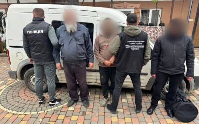 Московські попи переправляли на Закарпатті чоловіків через кордон