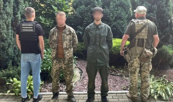 Уніформа не допомогла перетнути українсько-словацький кордон