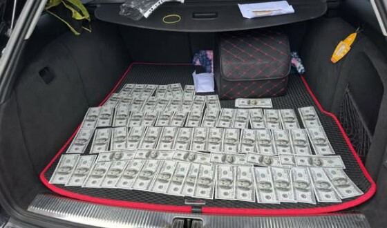 На Львівщині затримано організатора схеми незаконного переправлення людей за кордон