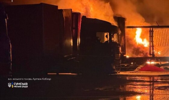 Удар російського реактивного БпЛА по Сумах забрав життя трьох людей – водіїв «Нової пошти»