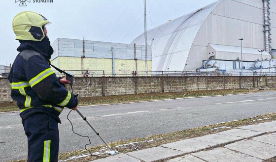 Відео камер спостереження моменту прильоту шахеда на Чорнобильську АЕС