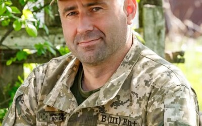 Прикордонники Чопського загону провели в останню дорогу полеглого за Україну Героя Віктора Муляра